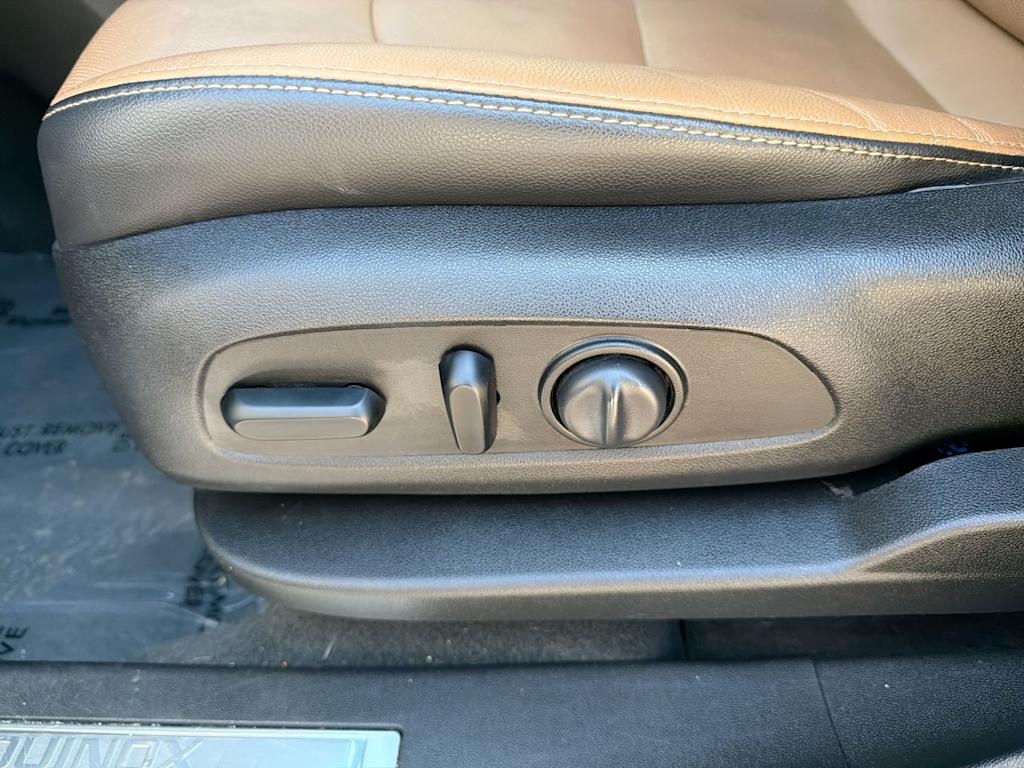 Thumbnail: 2019 Chevrolet Equinox - 29