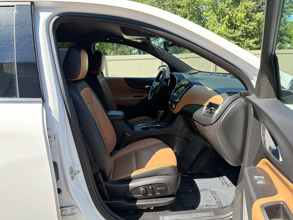 Thumbnail: 2019 Chevrolet Equinox - 11