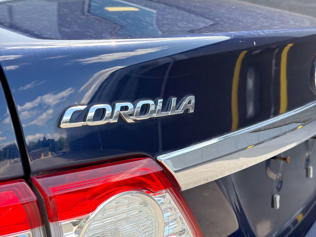Thumbnail: 2013 Toyota Corolla - 7