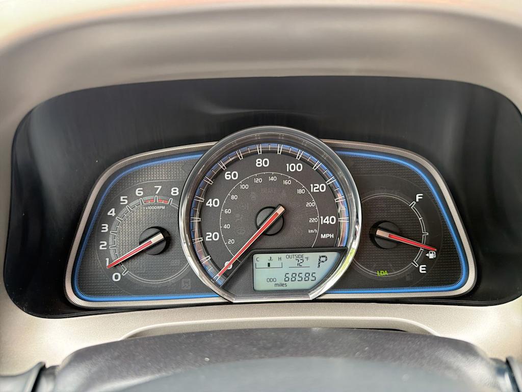 Thumbnail: 2015 Toyota RAV4 - 15