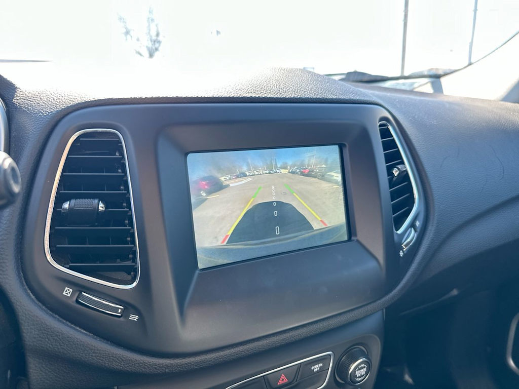 Thumbnail: 2019 Jeep Compass - 13