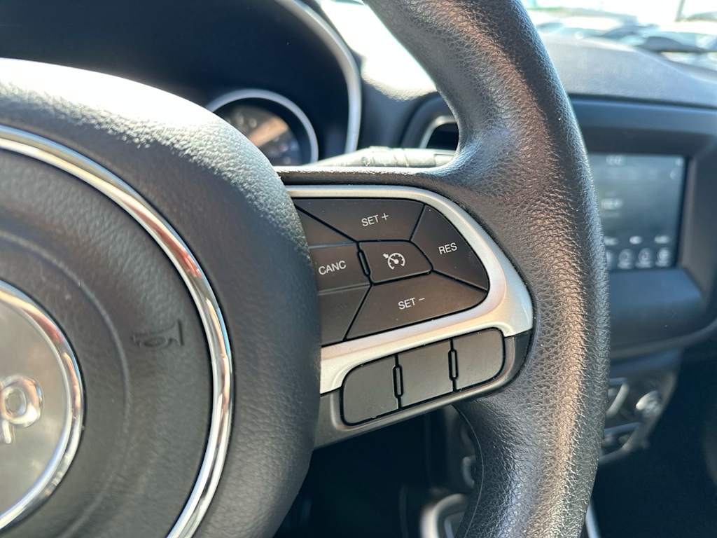 Thumbnail: 2019 Jeep Compass - 33