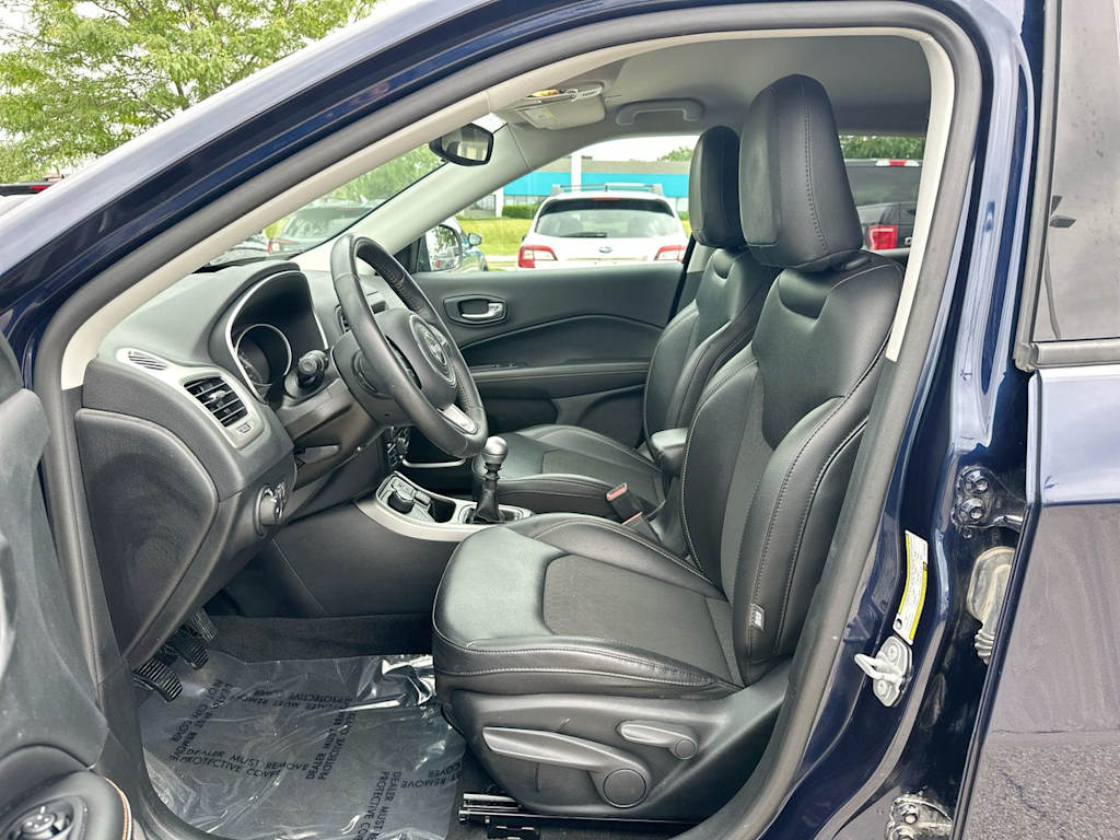 Thumbnail: 2019 Jeep Compass - 9