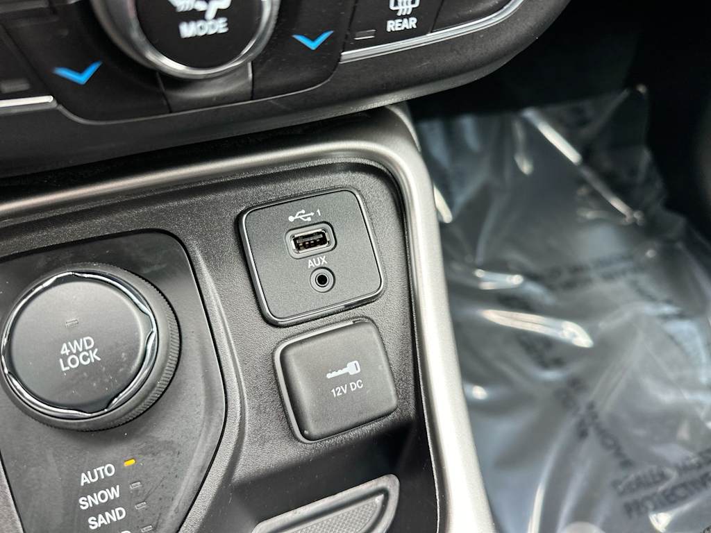 Thumbnail: 2019 Jeep Compass - 36