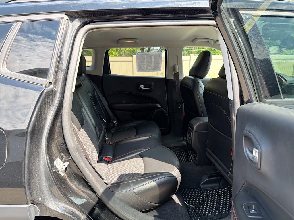 Thumbnail: 2020 Jeep Compass - 31