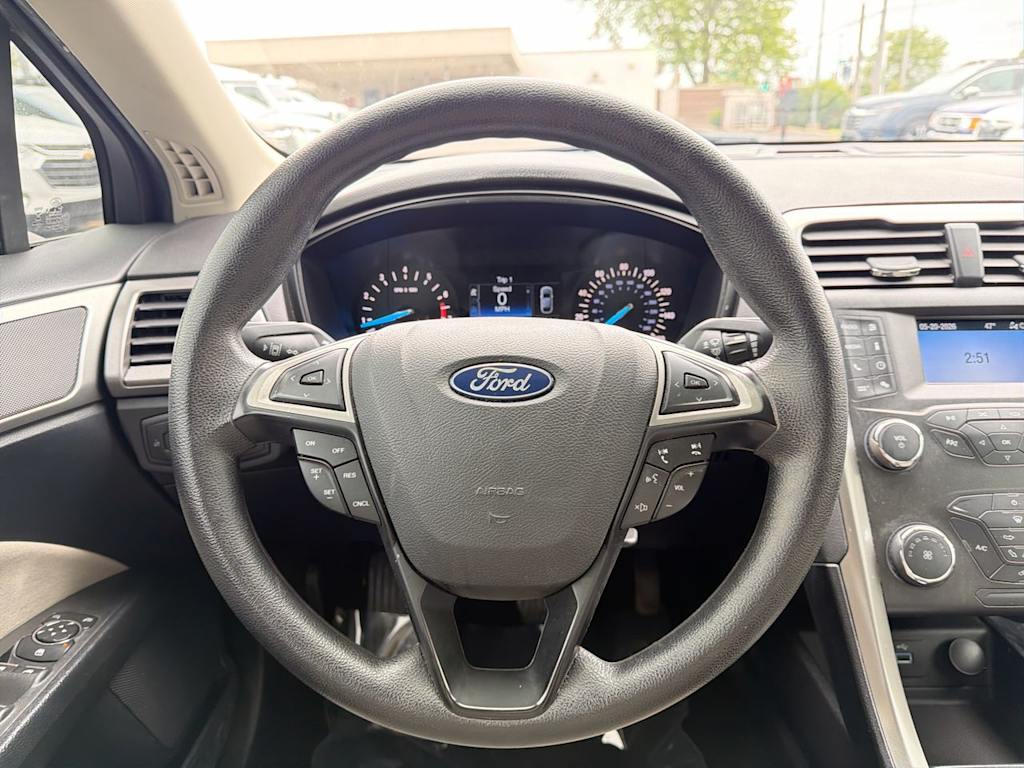 Thumbnail: 2020 Ford Fusion - 9
