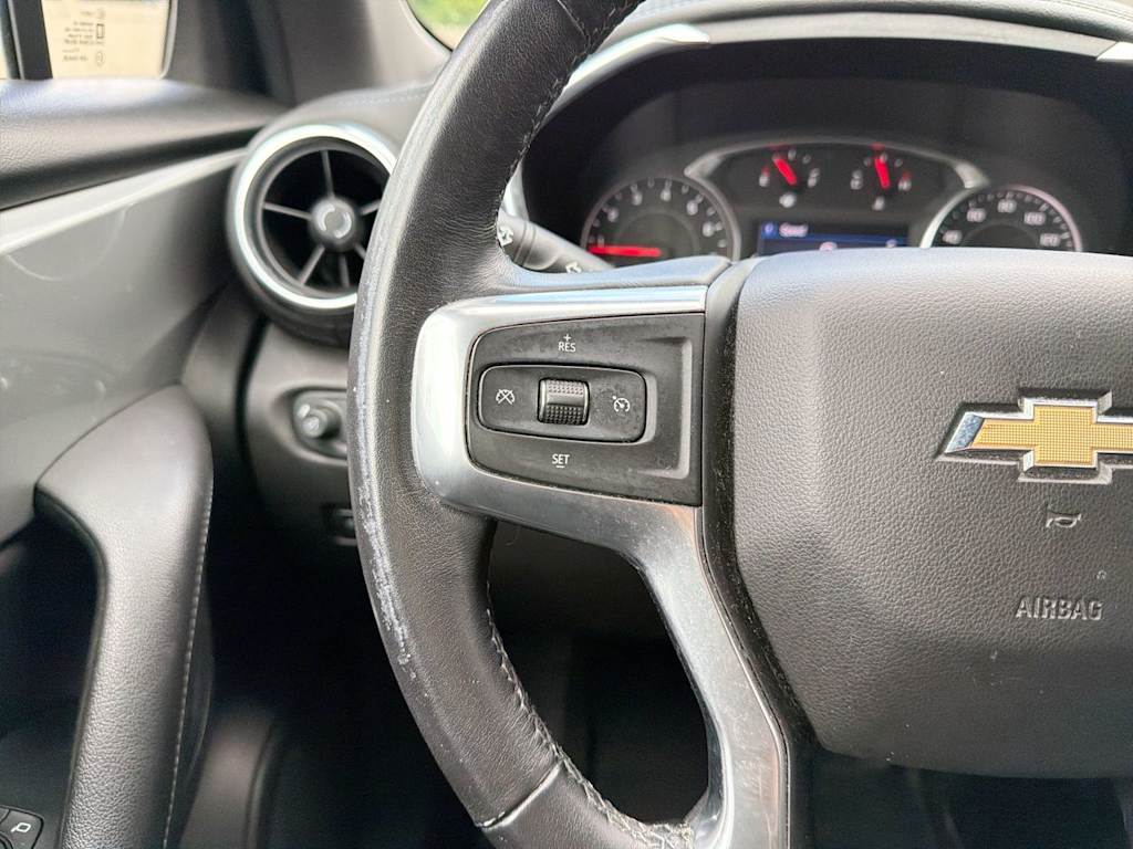 Thumbnail: 2020 Chevrolet Blazer - 32
