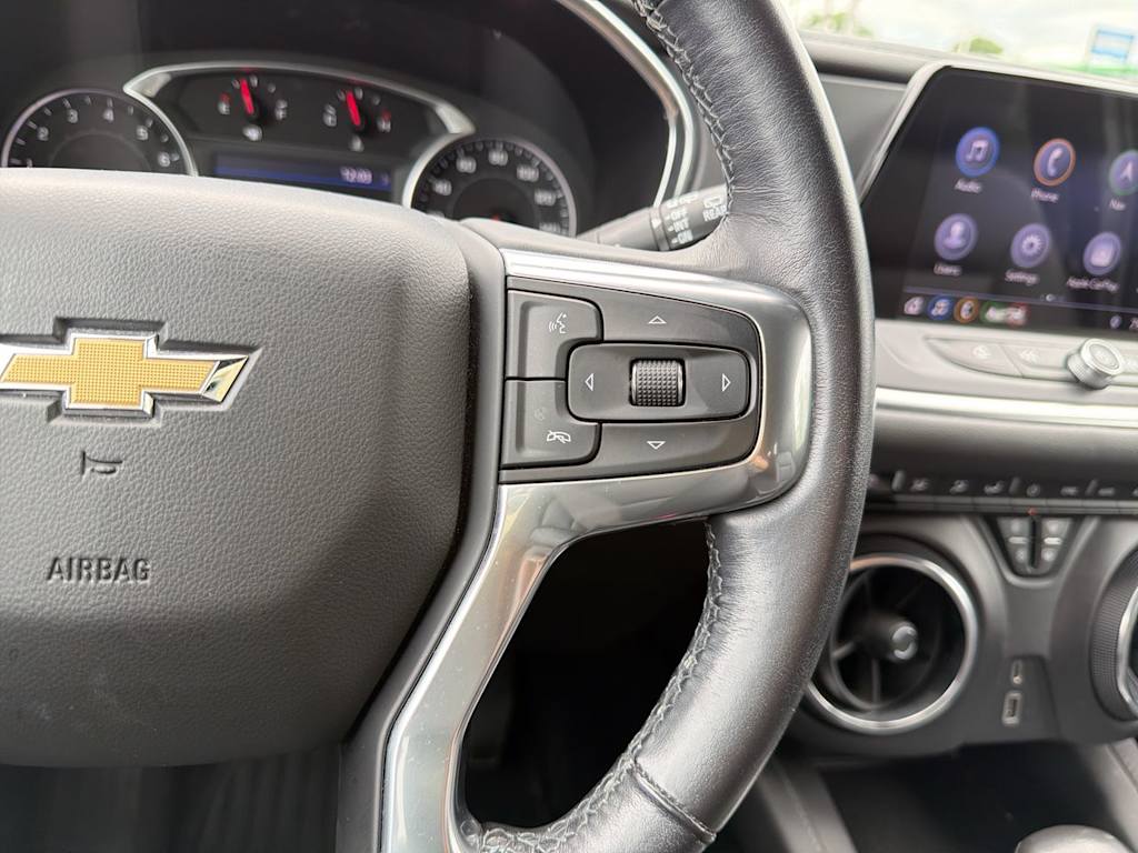 Thumbnail: 2019 Chevrolet Blazer - 32