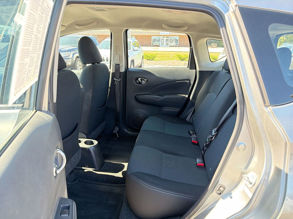 Thumbnail: 2014 Nissan Versa Note - 28