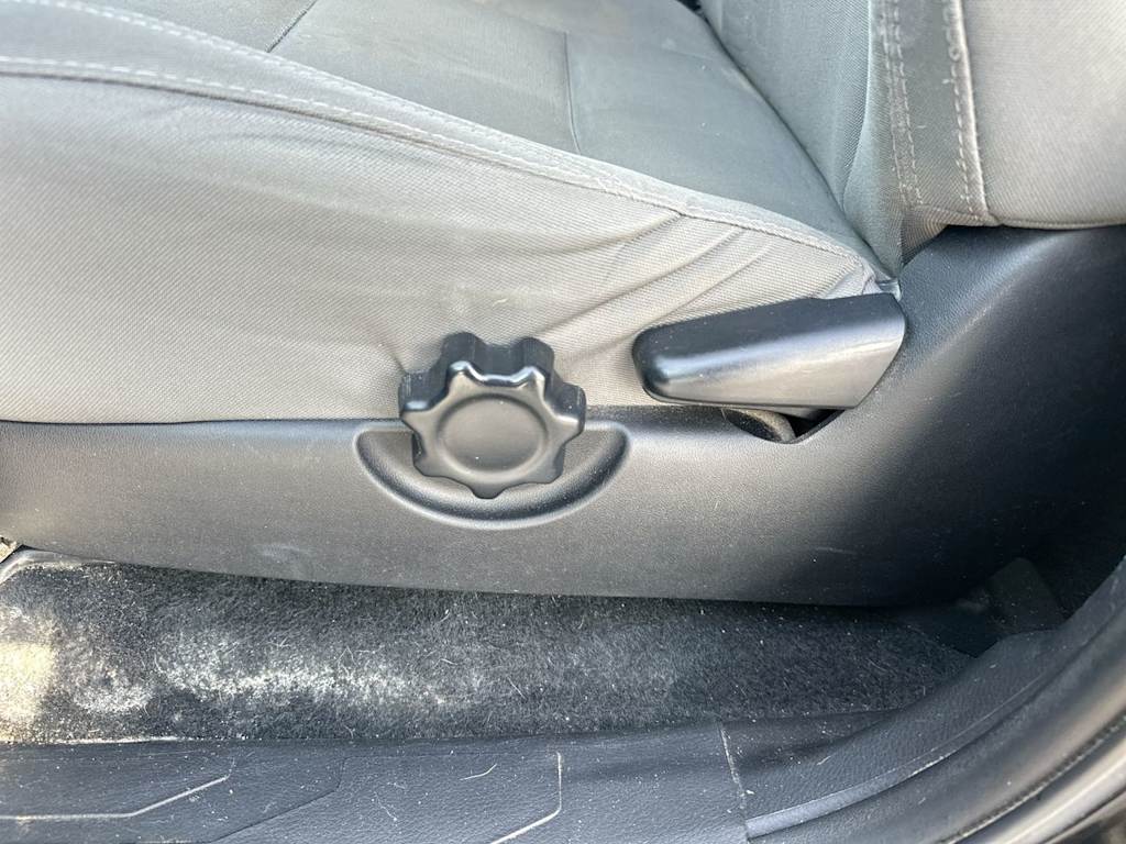 Thumbnail: 2016 Toyota Tacoma - 29