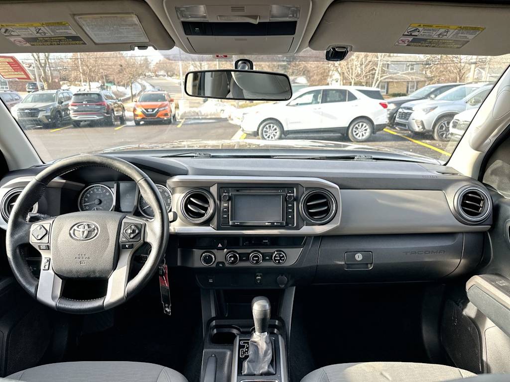 Thumbnail: 2016 Toyota Tacoma - 2