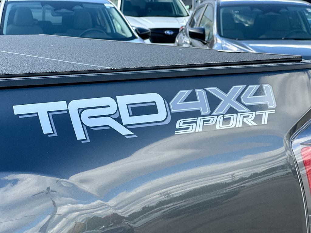 Thumbnail: 2022 Toyota Tacoma - 7