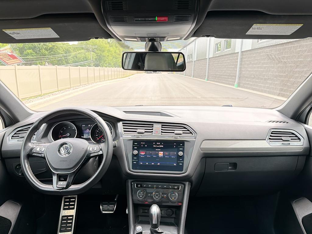 Thumbnail: 2020 Volkswagen Tiguan - 2