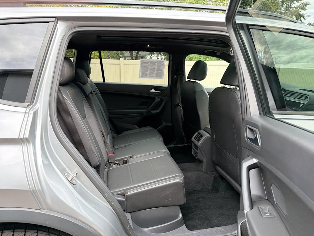 Thumbnail: 2020 Volkswagen Tiguan - 32