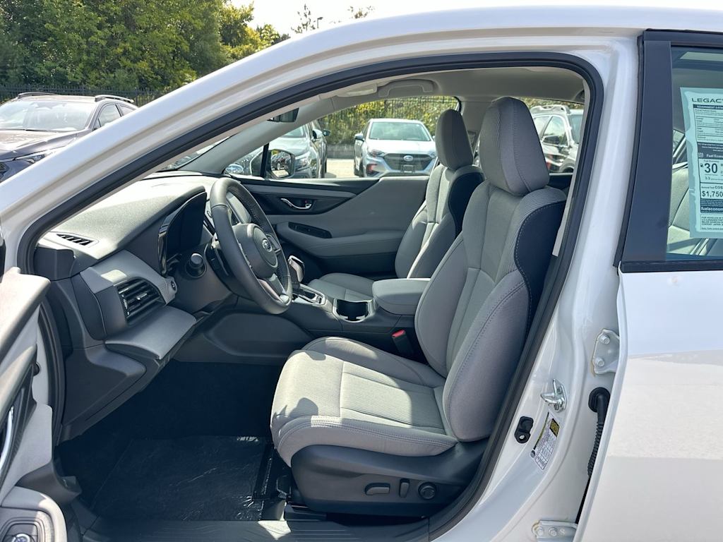 Thumbnail: 2025 Subaru Legacy - 10