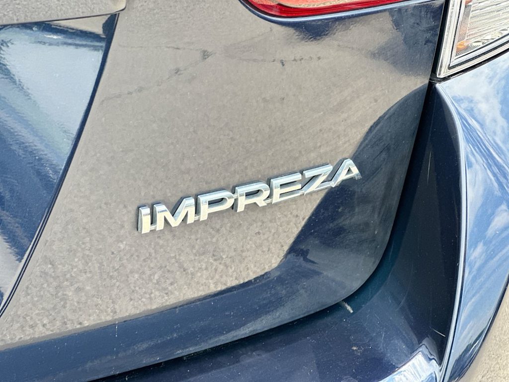2019 Subaru Impreza Premium 29