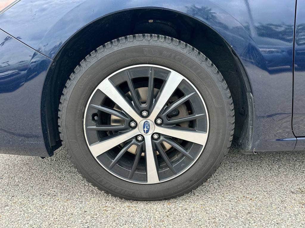 2019 Subaru Impreza Premium 8