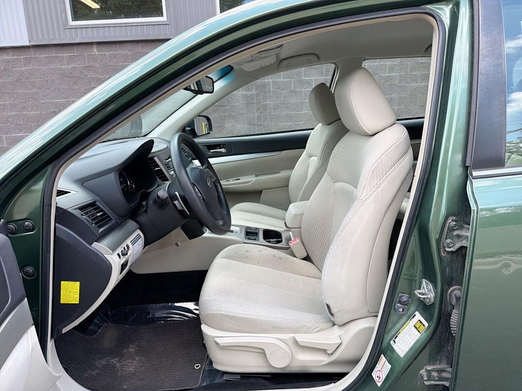 Thumbnail: 2012 Subaru Outback - 10