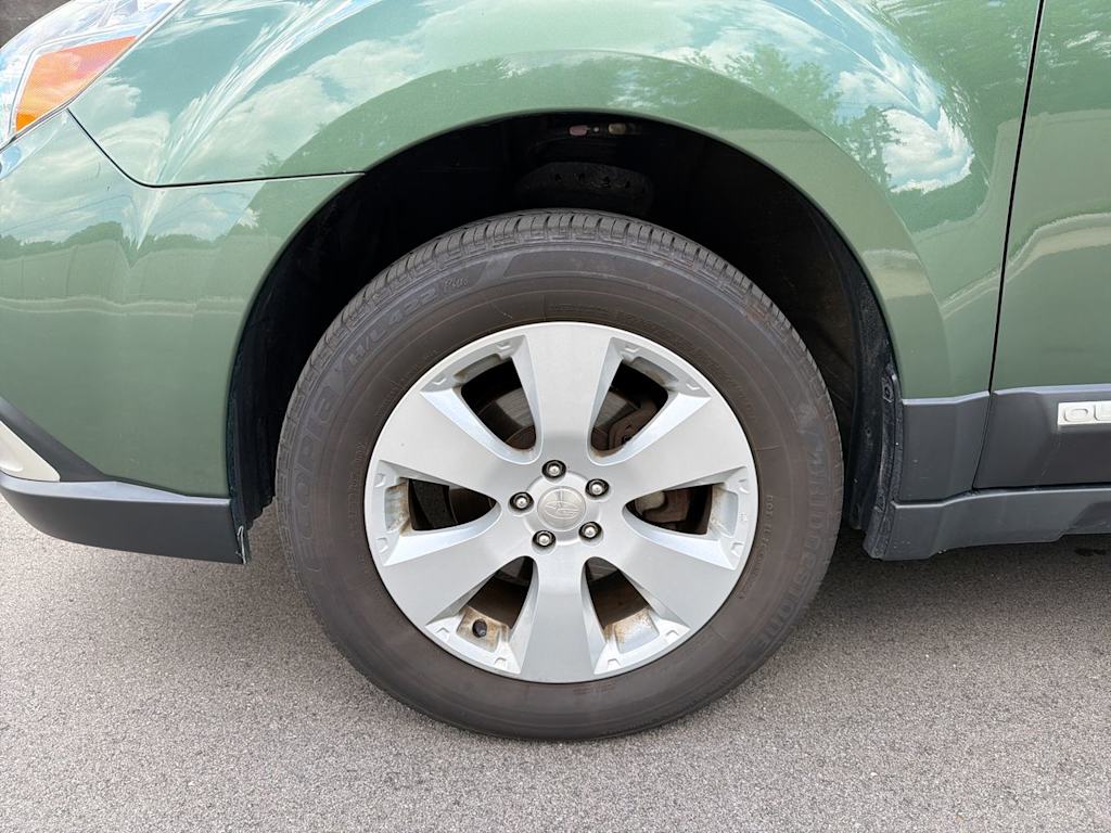Thumbnail: 2012 Subaru Outback - 8