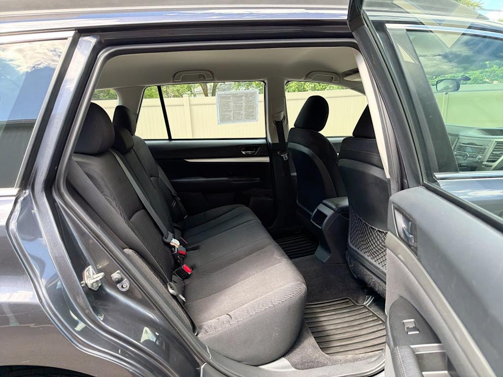 Thumbnail: 2011 Subaru Outback - 30