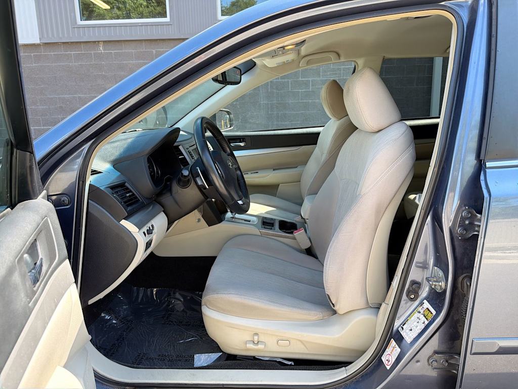 Thumbnail: 2014 Subaru Outback - 10