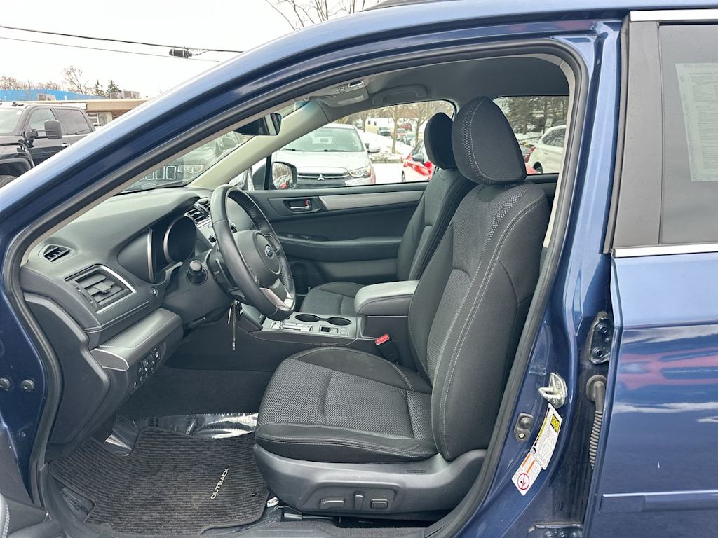 Thumbnail: 2019 Subaru Outback - 10