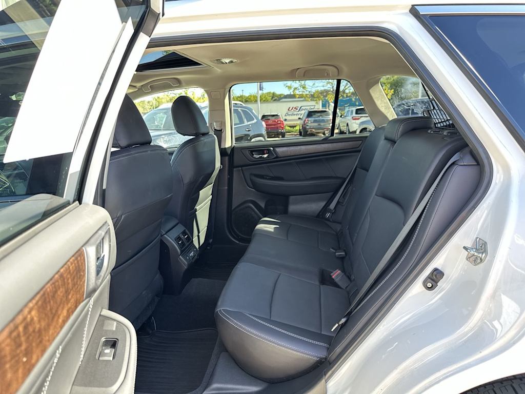 2018 Subaru Outback Limited 25