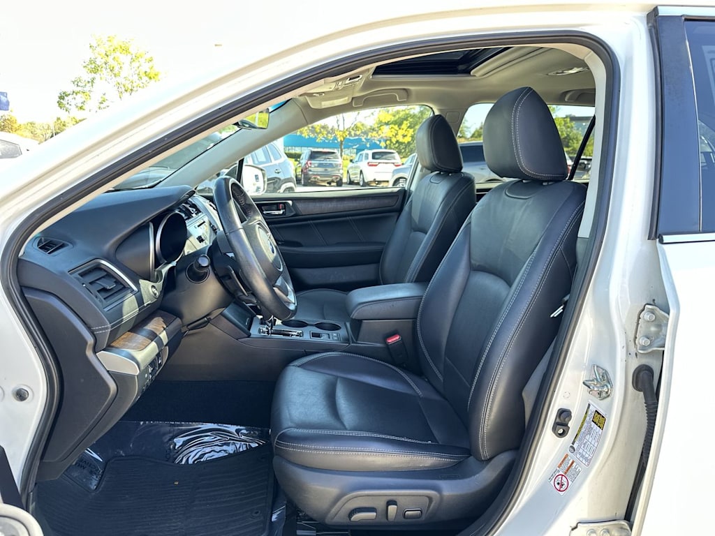 2018 Subaru Outback Limited 10