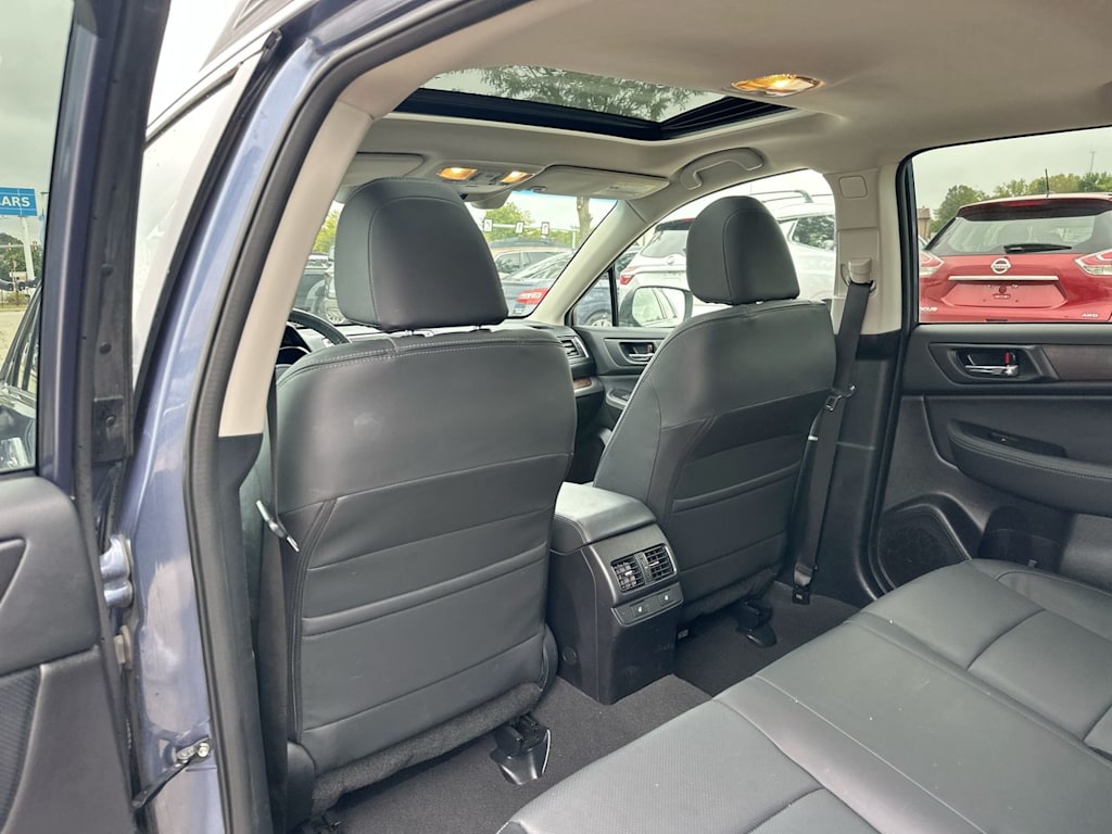 Thumbnail: 2017 Subaru Outback - 12