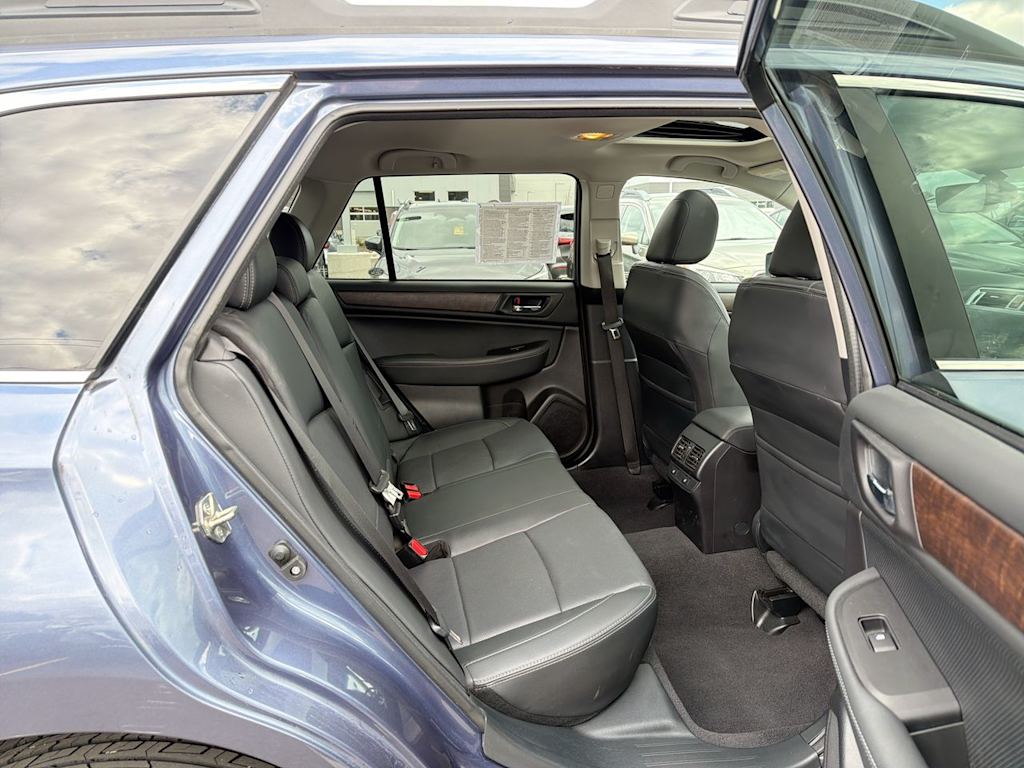 Thumbnail: 2017 Subaru Outback - 32