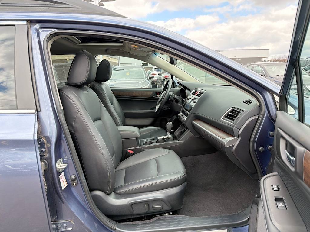 Thumbnail: 2017 Subaru Outback - 11