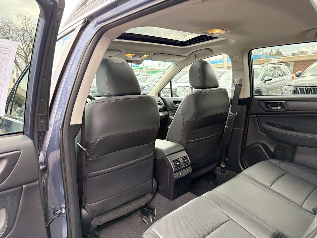 Thumbnail: 2017 Subaru Outback - 12