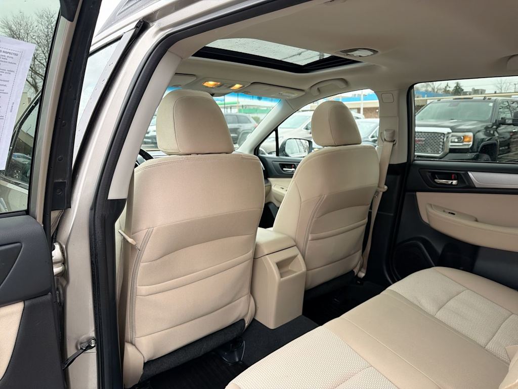 Thumbnail: 2015 Subaru Outback - 12