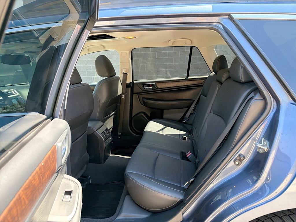 Thumbnail: 2015 Subaru Outback - 31