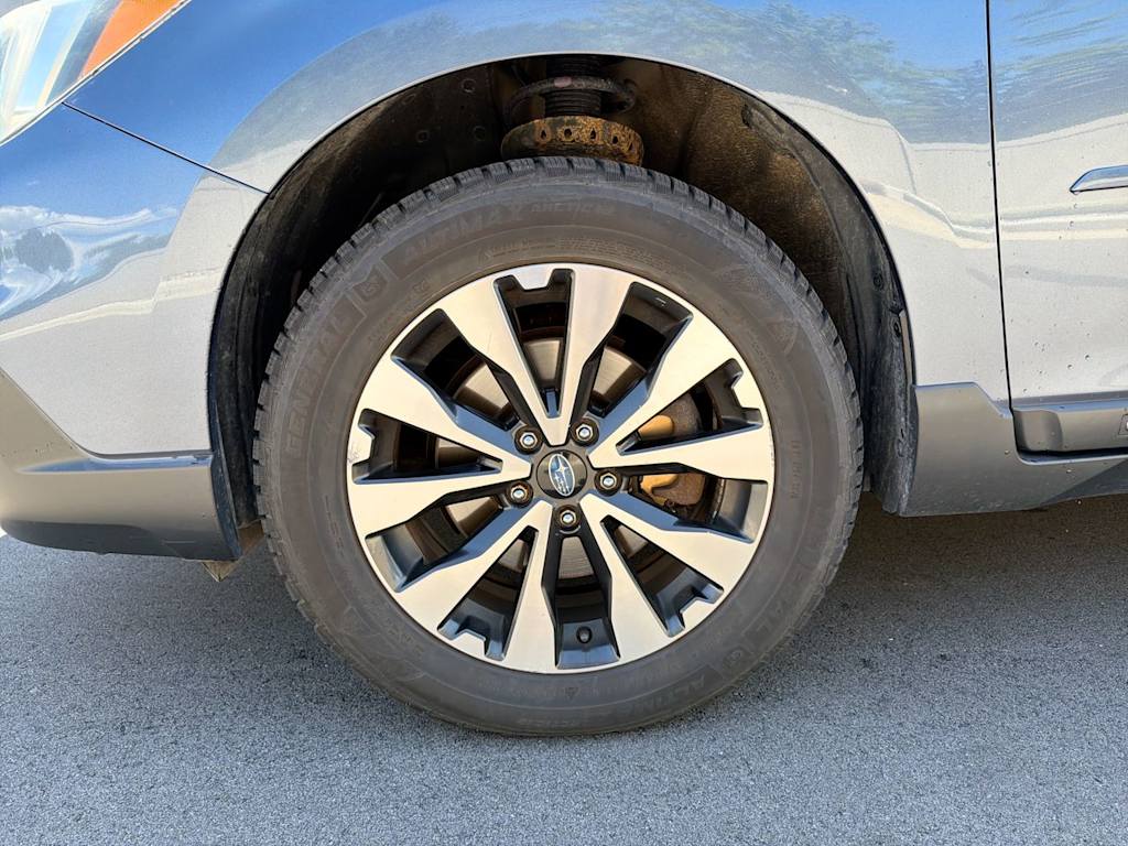 Thumbnail: 2015 Subaru Outback - 8
