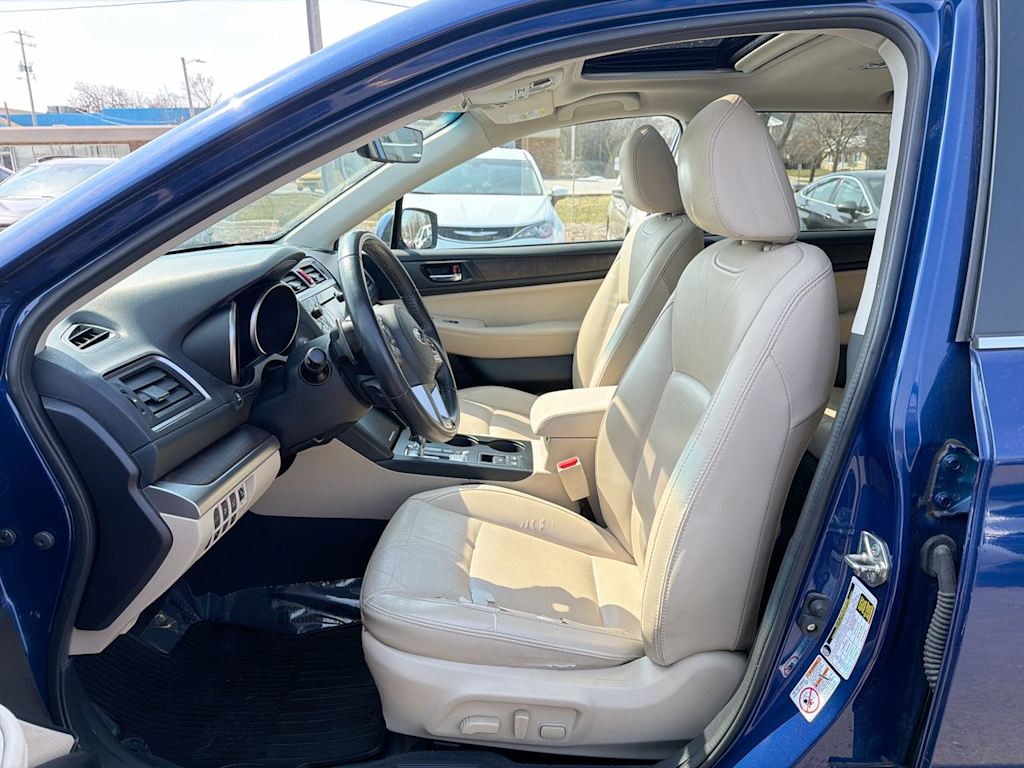 Thumbnail: 2017 Subaru Outback - 10