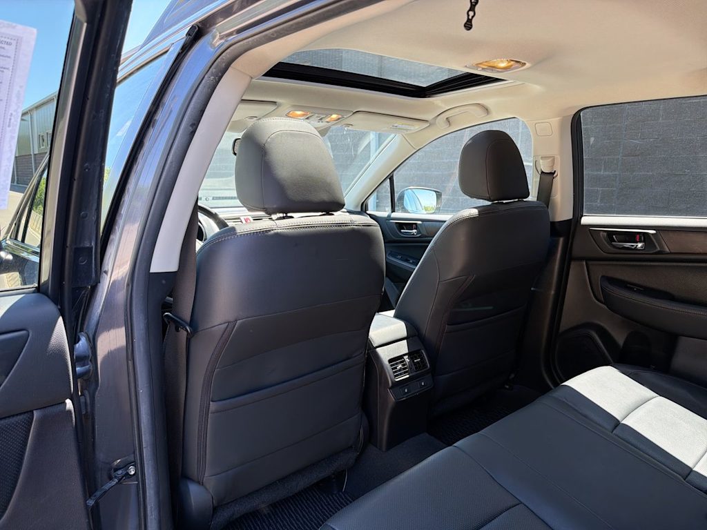Thumbnail: 2016 Subaru Outback - 12