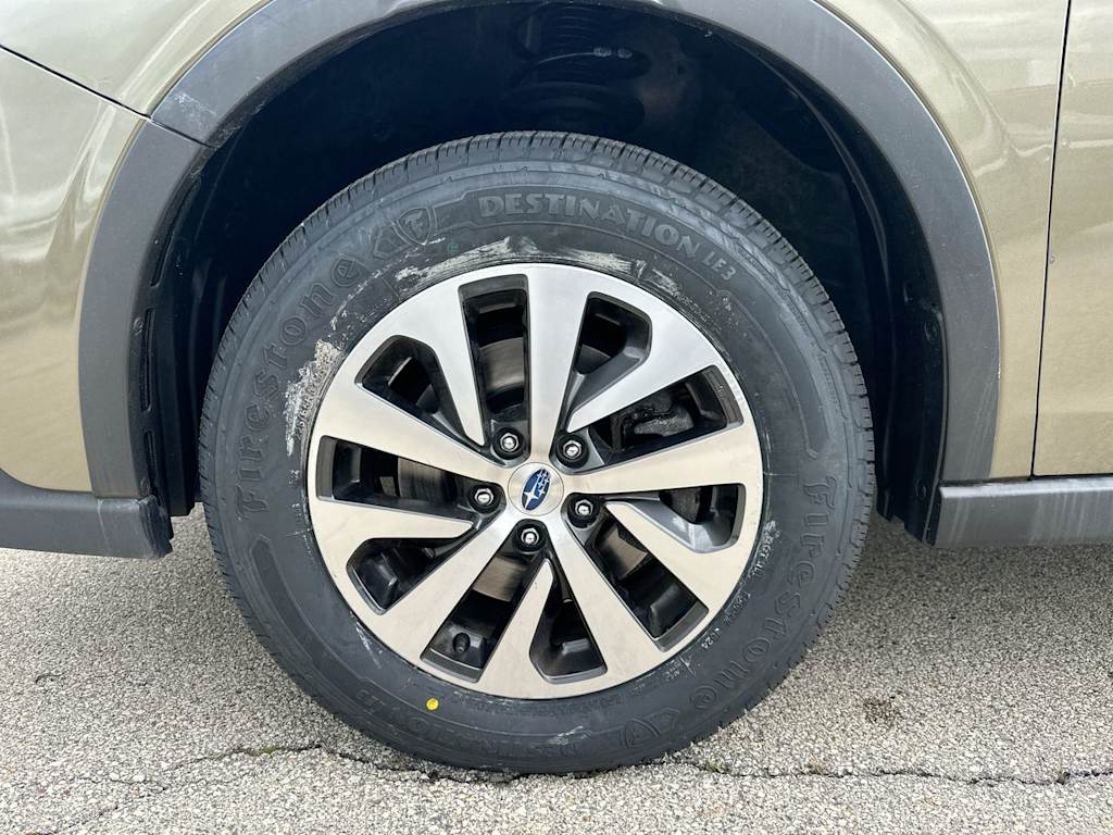 2020 Subaru Outback Premium 8