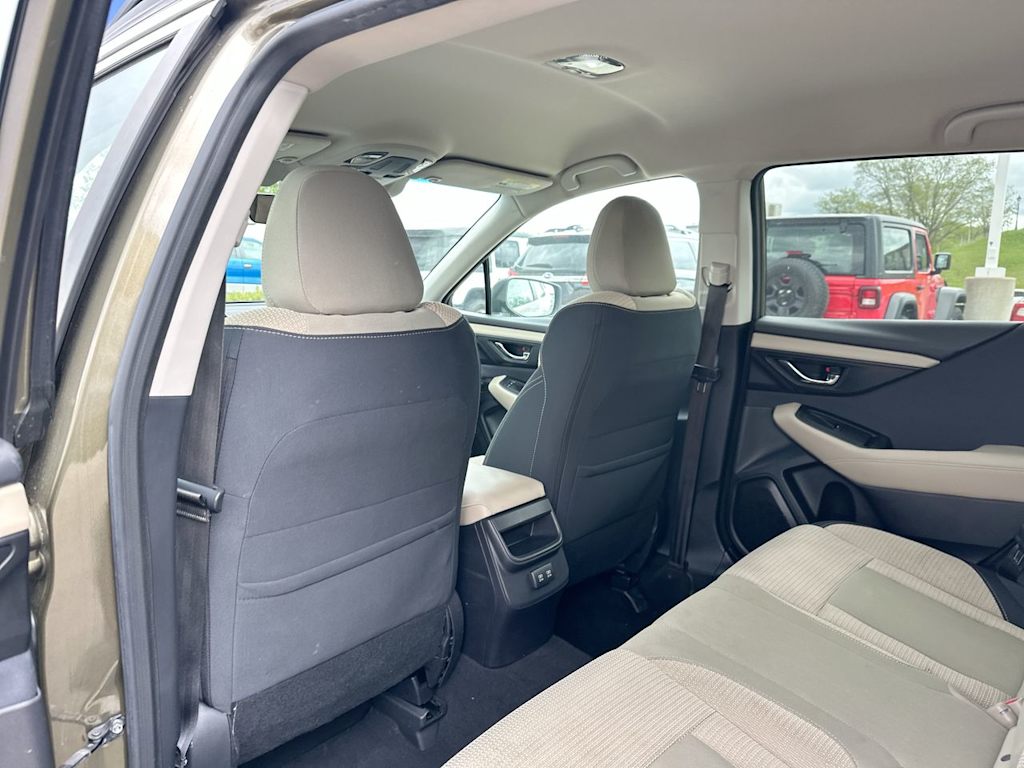 2020 Subaru Outback Premium 12