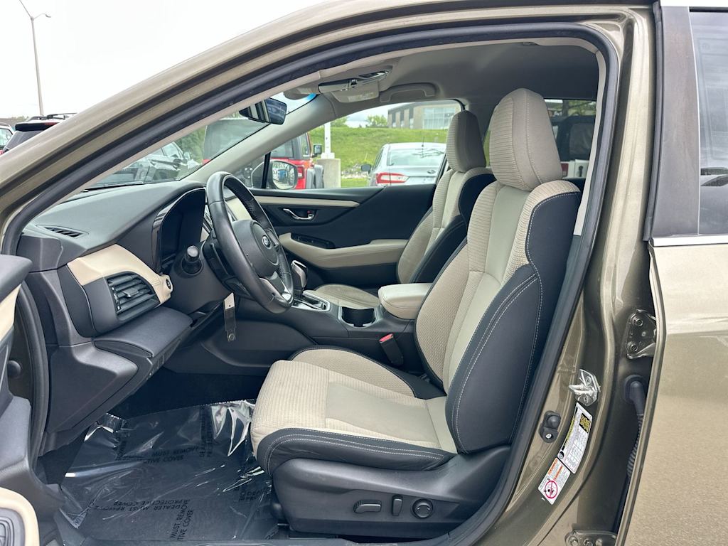 2020 Subaru Outback Premium 10