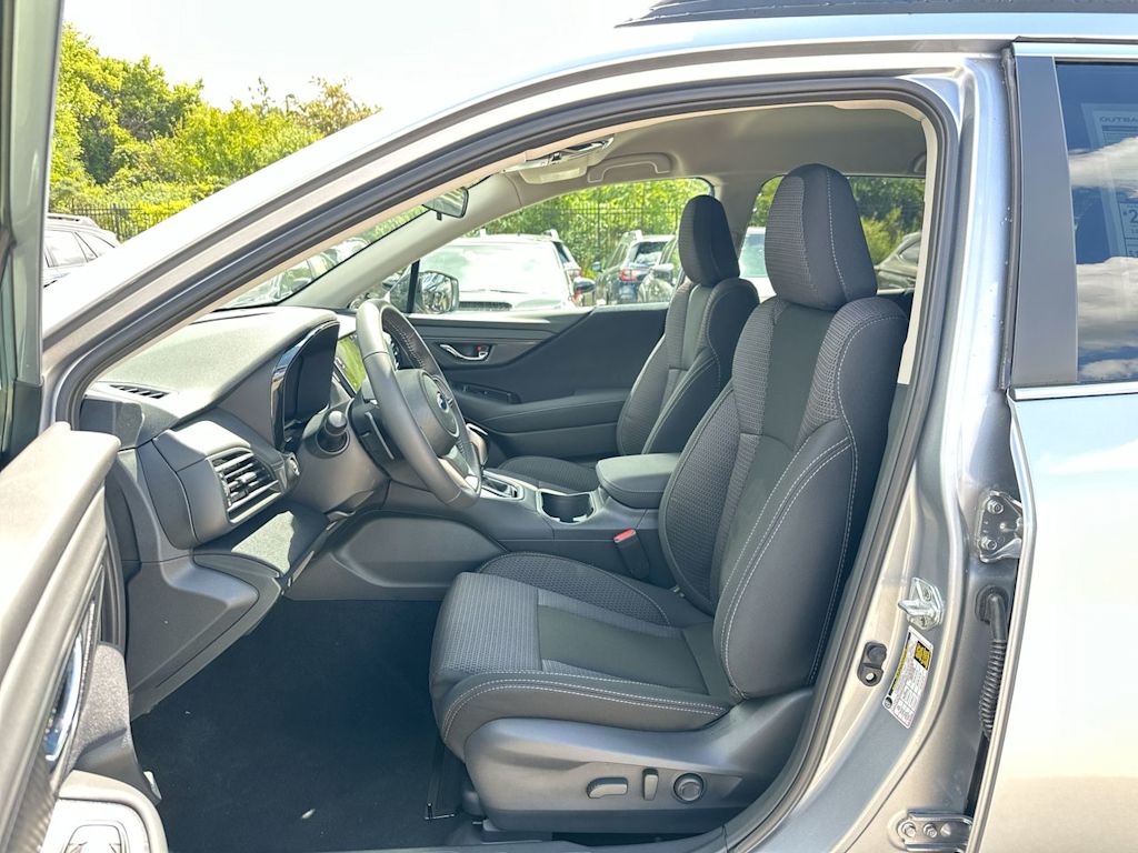 Thumbnail: 2025 Subaru Outback - 10