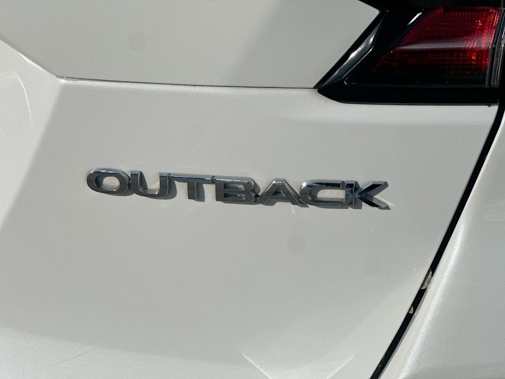 2022 Subaru Outback Premium 22