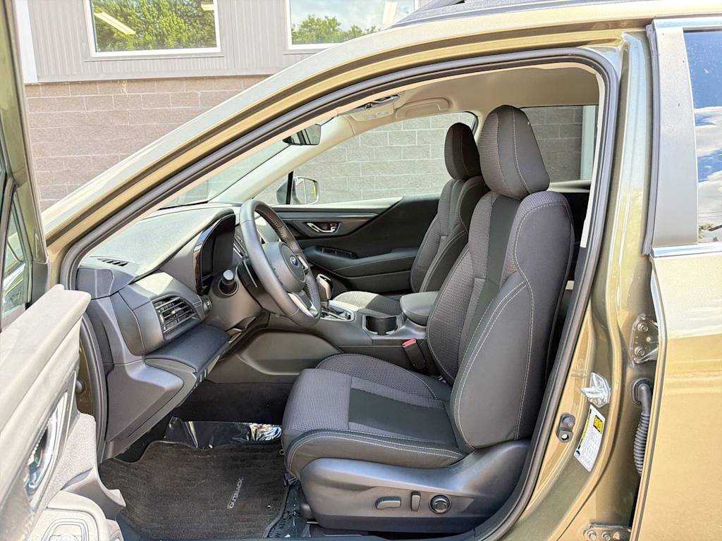 Thumbnail: 2025 Subaru Outback - 10