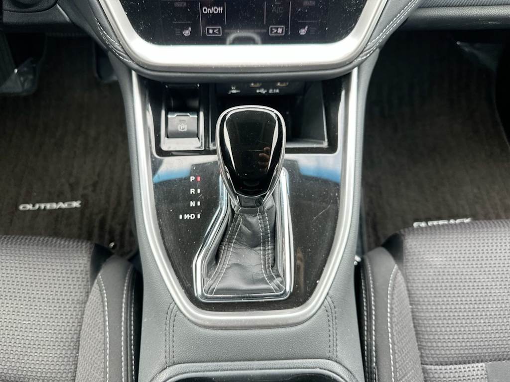 2021 Subaru Outback Premium 13