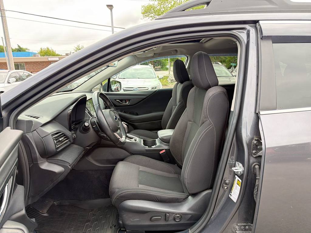 Thumbnail: 2022 Subaru Outback - 10