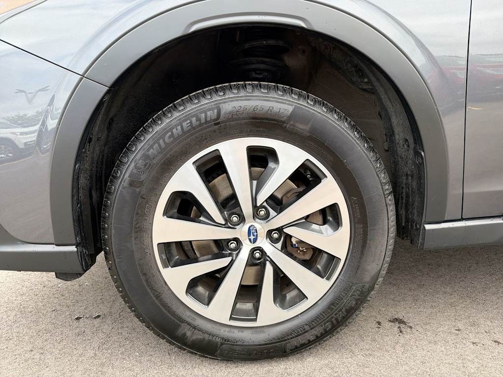 Thumbnail: 2022 Subaru Outback - 8