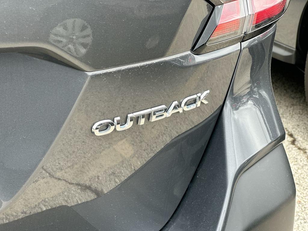 2022 Subaru Outback Premium 30