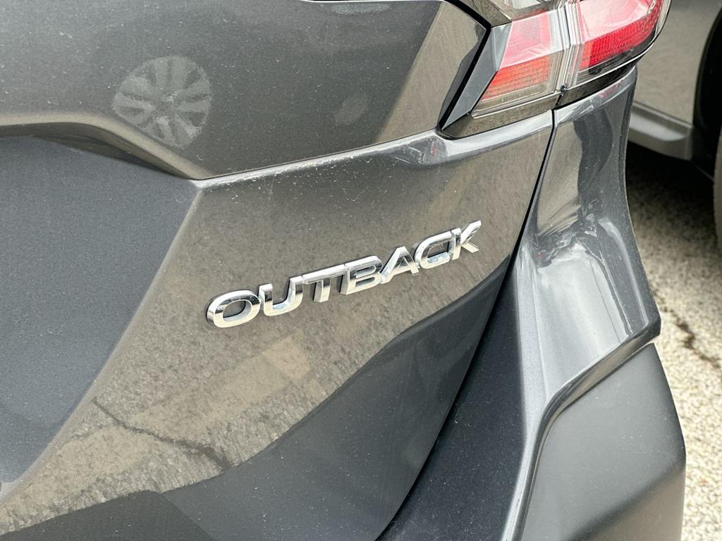 2022 Subaru Outback Premium 29