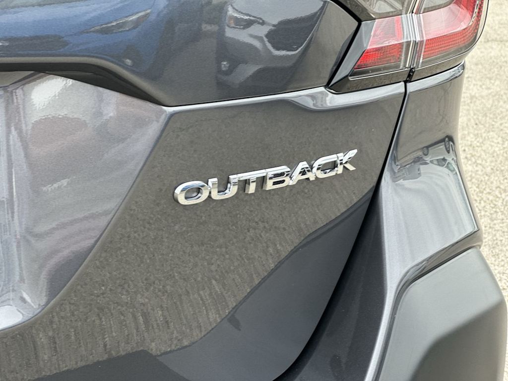 2025 Subaru Outback Premium 22