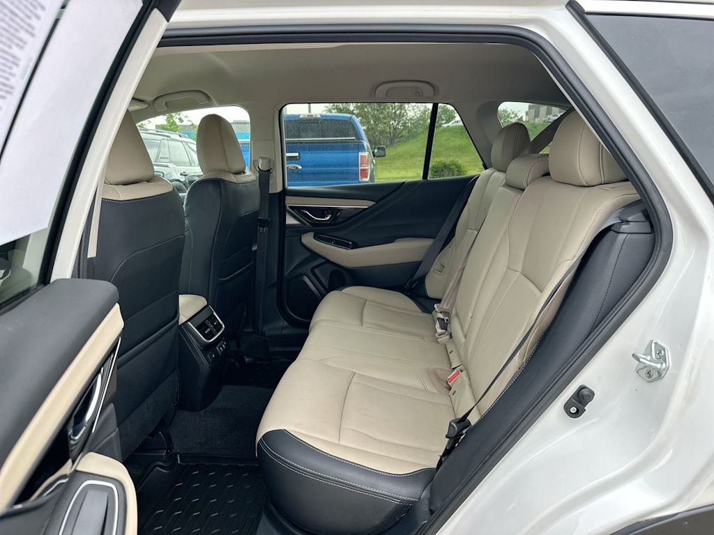 2021 Subaru Outback Limited 30